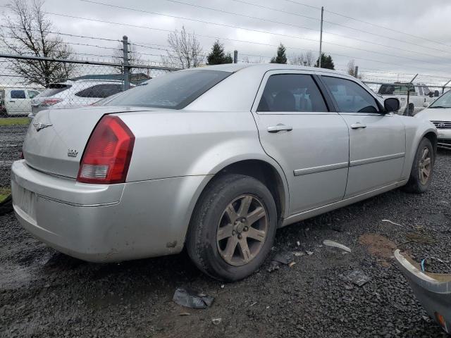 2C3KA53G07H647875 - 2007 CHRYSLER 300 TOURING SILVER photo 3