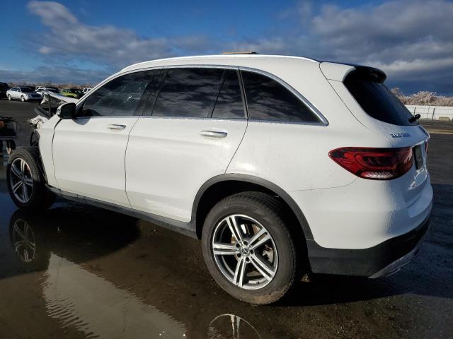 W1N0G8DBXLV256149 - 2020 MERCEDES-BENZ GLC 300 WHITE photo 2