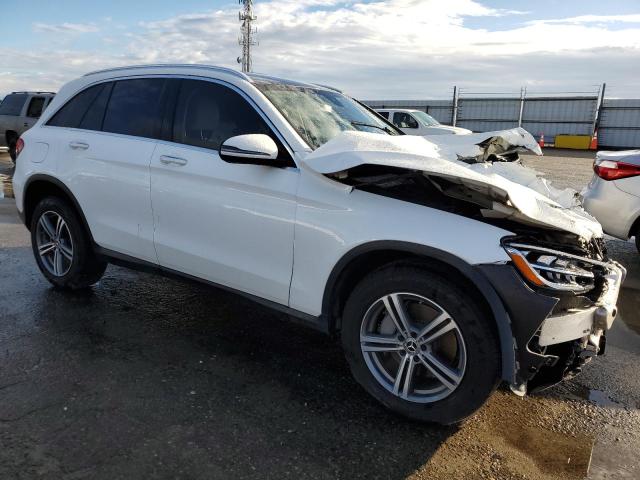 W1N0G8DBXLV256149 - 2020 MERCEDES-BENZ GLC 300 WHITE photo 4