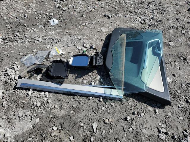 YV440MDR7H2075437 - 2017 VOLVO XC60 T5 DYNAMIC კრემისფერი ფოტო 13