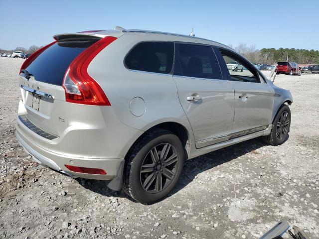 YV440MDR7H2075437 - 2017 VOLVO XC60 T5 DYNAMIC კრემისფერი ფოტო 3