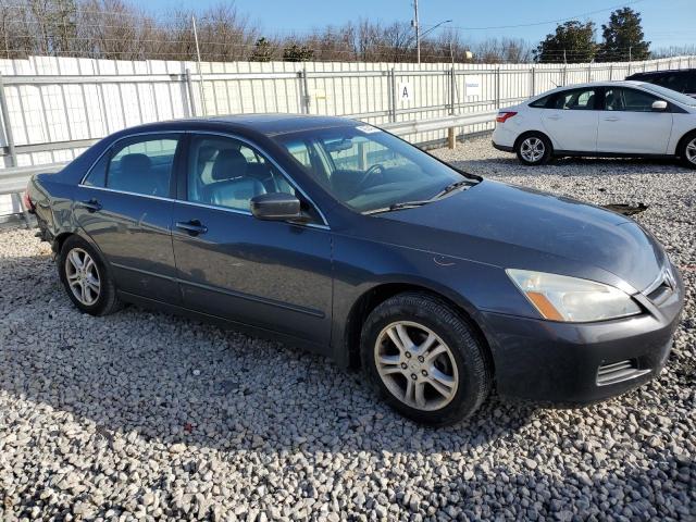 1HGCM56857A101035 - 2007 HONDA ACCORD EX GRAY photo 4