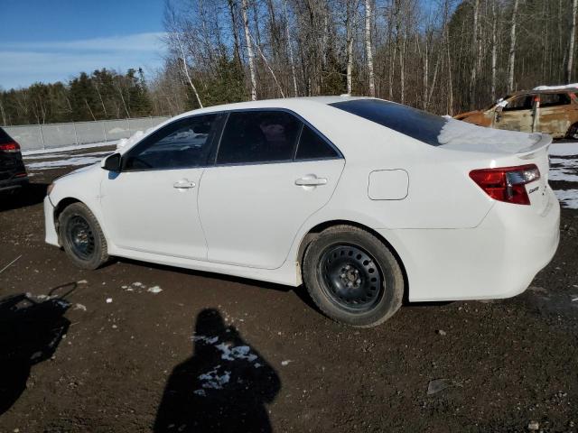 4T1BF1FK0EU823013 - 2014 TOYOTA CAMRY L WHITE photo 2