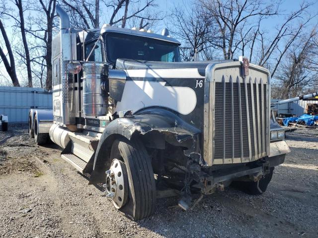 2011 KENWORTH CONSTRUCTI W900, 