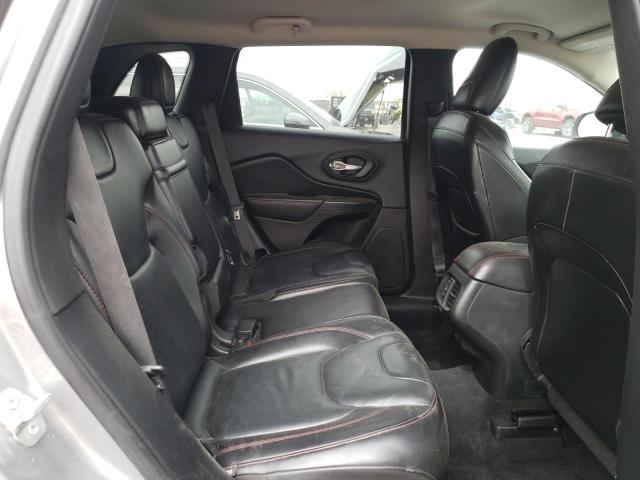 1C4PJMBS7FW759266 - 2015 JEEP CHEROKEE TRAILHAWK ნაცრისფერი ფოტო 11