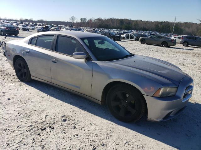 2C3CDXBG5DH563121 - 2013 DODGE CHARGER SE SILVER photo 4