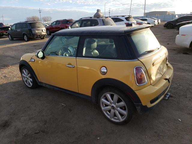 WMWMF73597TL88903 - 2007 MINI COOPER S YELLOW photo 2