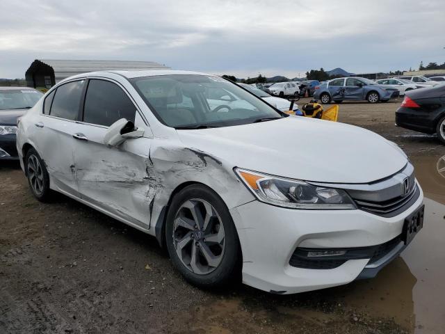 1HGCR2F71GA012862 - 2016 HONDA ACCORD EX WHITE photo 4