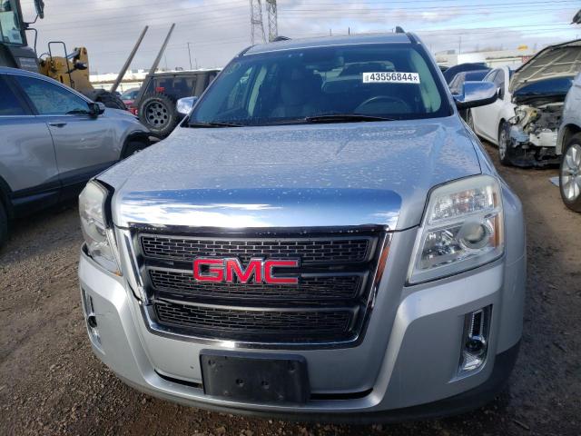 2GKALREK6F6270283 - 2015 GMC TERRAIN SLE SILVER photo 5