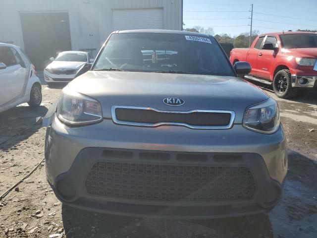 KNDJN2A22F7219141 - 2015 KIA SOUL GRAY photo 5