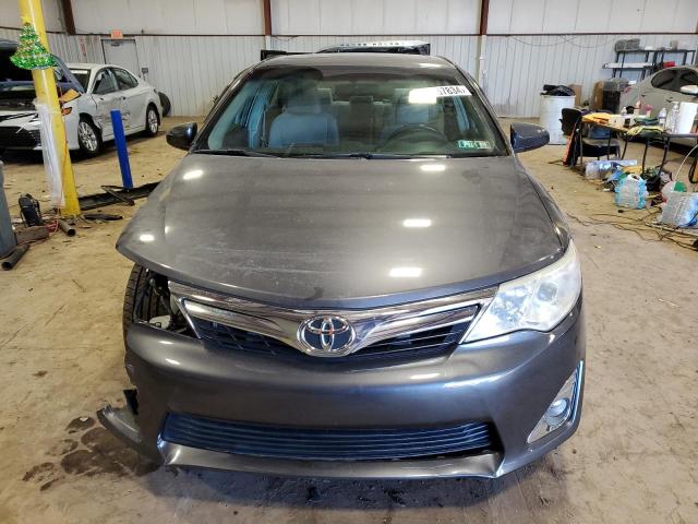 4T4BF1FK4ER371072 - 2014 TOYOTA CAMRY L GRAY photo 5