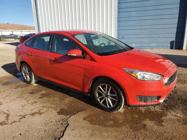 1FADP3F23HL328648 - 2017 FORD FOCUS SE RED photo 4