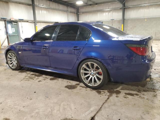 WBSNB93596B582746 - 2006 BMW M5 BLUE photo 2