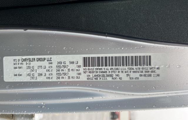 1J4HA3H16BL500982 - 2011 JEEP WRANGLER U SPORT فضي صورة 10