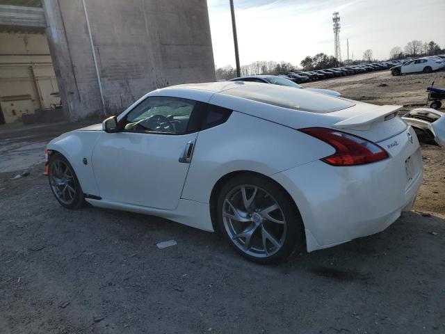 JN1AZ4EH1DM384095 - 2013 NISSAN 370Z BASE WHITE photo 2