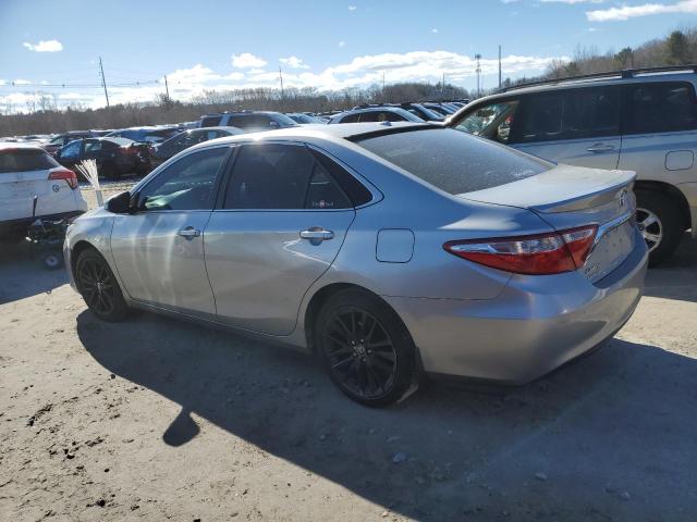 4T1BF1FK5FU954617 - 2015 TOYOTA CAMRY LE SILVER photo 2