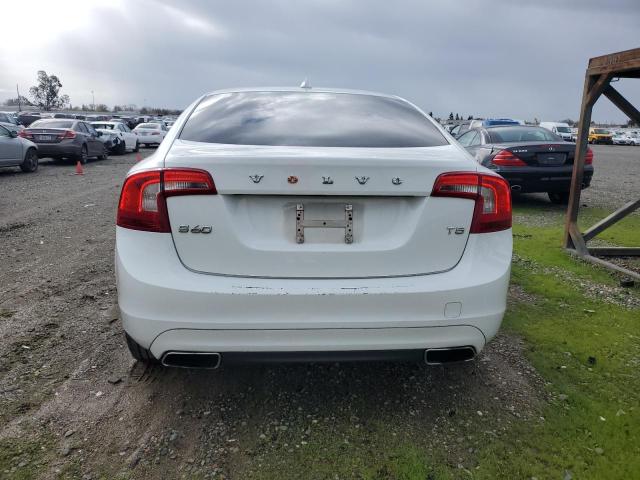 YV1612FS0E2295697 - 2014 VOLVO S60 T5 WHITE photo 6