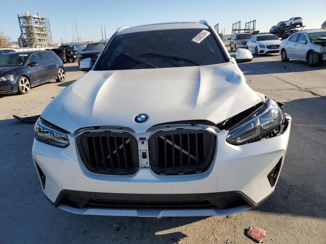 5UX43DP05N9J66909 - 2022 BMW X3 SDRIVE30I WHITE photo 5