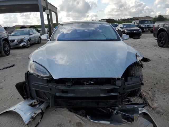 5YJSA1E28JF262521 - 2018 TESLA MODEL S SILVER photo 5