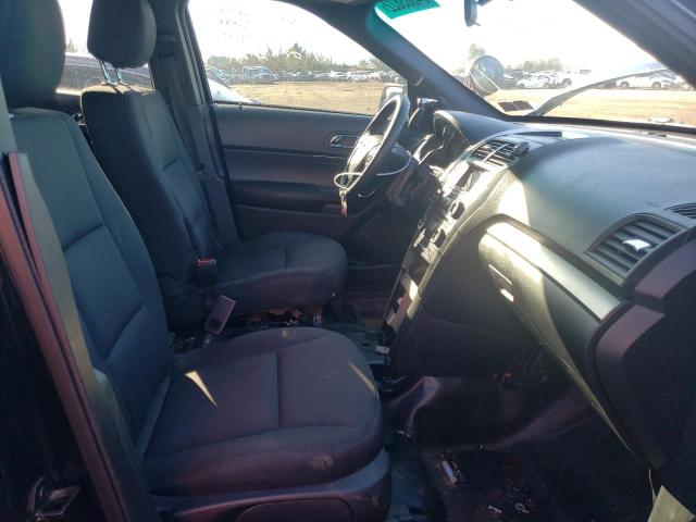 1FM5K8AR7JGA26613 - 2018 FORD EXPLORER POLICE INTERCEPTOR WHITE photo 5