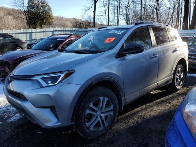 JTMBFREV9JJ251840 - 2018 TOYOTA RAV4 LE SILVER photo 1