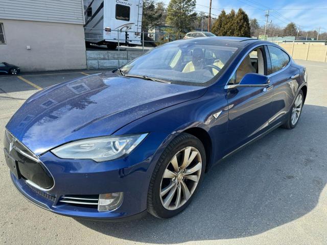 2015 TESLA MODEL S 85D, 