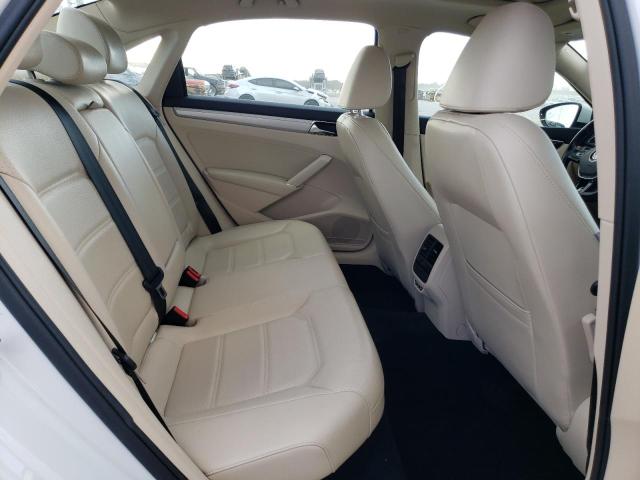 1VWLA7A37KC014536 - 2019 VOLKSWAGEN PASSAT WOLFSBURG WHITE photo 10