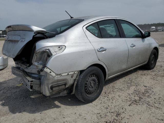 3N1CN7AP8HL850995 - 2017 NISSAN VERSA S SILVER photo 3