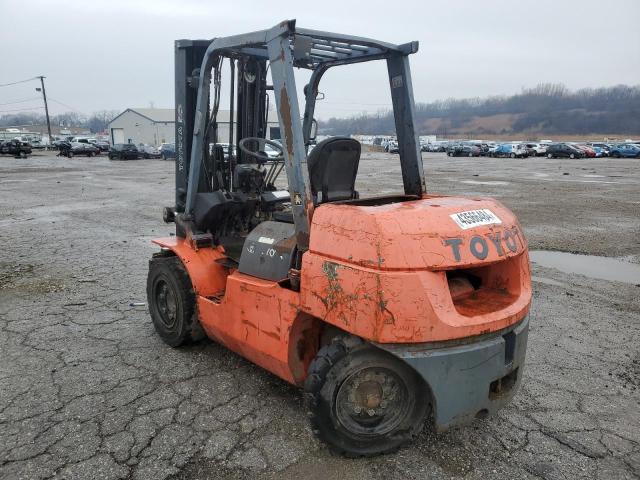 71017 - 2011 TOYOTA FORKLIFT ნარინჯისფერი ფოტო 3