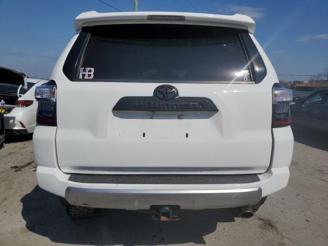 JTEBU5JR1J5577336 - 2018 TOYOTA 4RUNNER SR5/SR5 PREMIUM თეთრი ფოტო 6