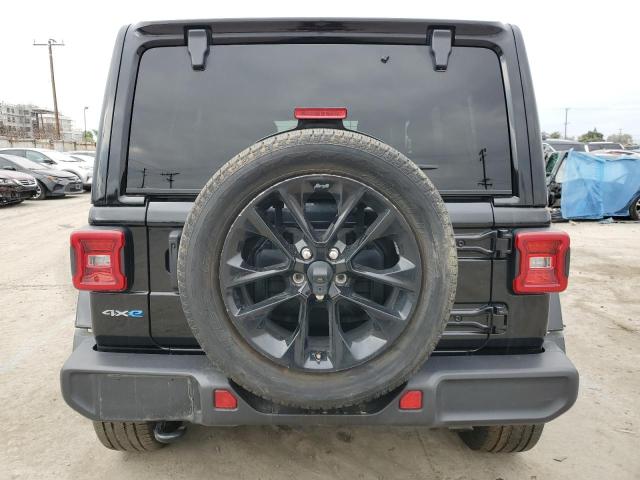 1C4JJXP66MW802530 - 2021 JEEP WRANGLER U SAHARA 4XE BLACK photo 6
