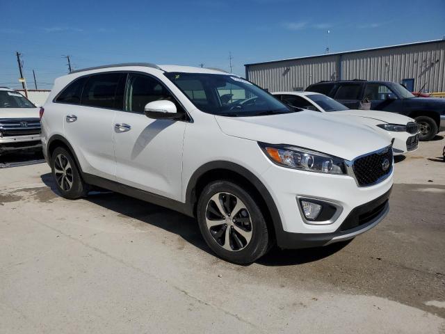 5XYPH4A13GG021371 - 2016 KIA SORENTO EX WHITE photo 4