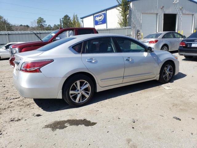 1N4AL3AP5FC144200 - 2015 NISSAN ALTIMA 2.5 SILVER photo 3