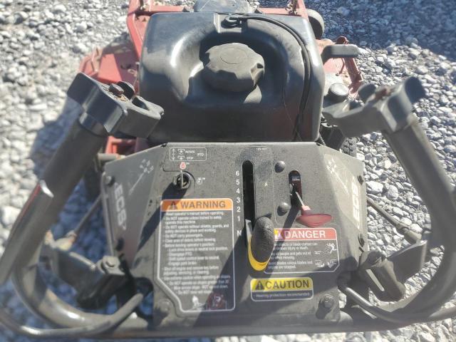 313638626 - 2016 SNAP MOWER RED photo 8