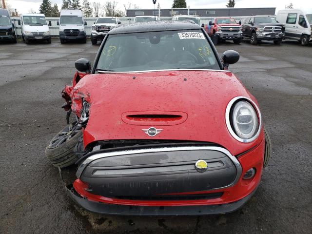 WMWXP3C09M2P35977 - 2021 MINI COOPER SE RED photo 5