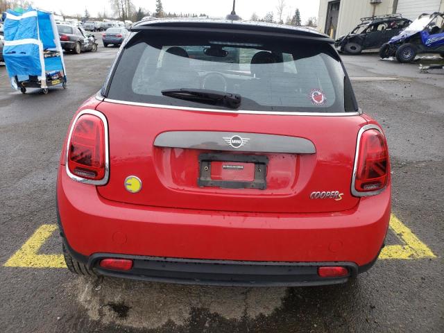 WMWXP3C09M2P35977 - 2021 MINI COOPER SE RED photo 6