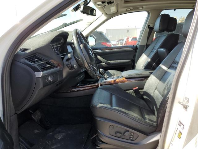 5UXZV4C53CL758410 - 2012 BMW X5 XDRIVE35I WHITE photo 7