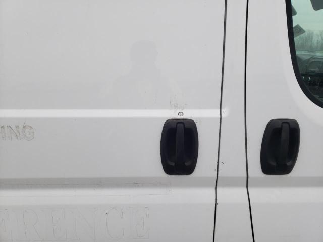 3C6TRVDG3HE538385 - 2017 RAM PROMASTER 2500 HIGH Weiß Foto 10