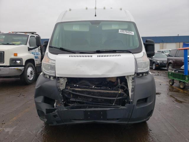3C6TRVDG3HE538385 - 2017 RAM PROMASTER 2500 HIGH Weiß Foto 5