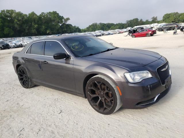 2C3CCAAG7FH755063 - 2015 CHRYSLER 300 LIMITED GRAY photo 4