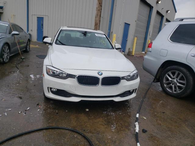 WBA3C3G53FNS75118 - 2015 BMW 320 I XDRIVE WHITE photo 5