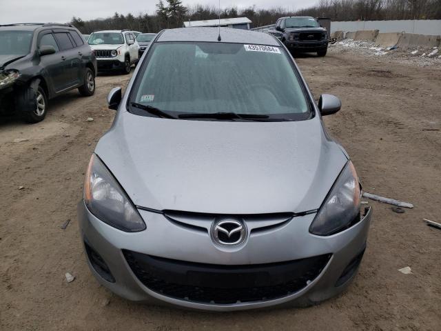 JM1DE1HZ8B0105822 - 2011 MAZDA MAZDA2 GRAY photo 5