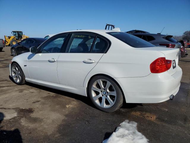 WBAPM73519A365682 - 2009 BMW 335 I WHITE photo 2