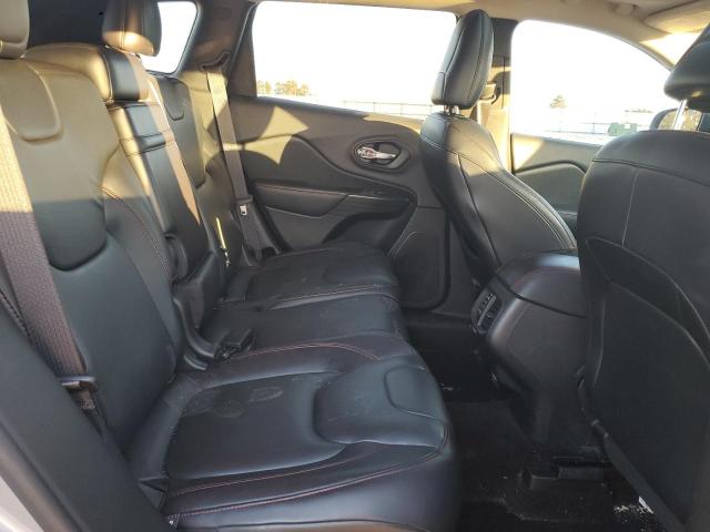 1C4PJMBS7GW104509 - 2016 JEEP CHEROKEE TRAILHAWK GRAY photo 11