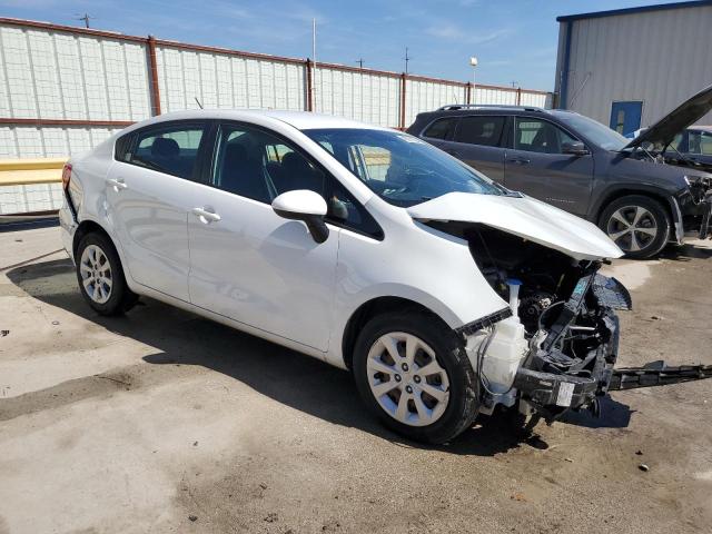 KNADM4A35G6577410 - 2016 KIA RIO LX WHITE photo 4