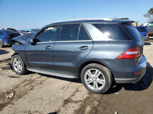 4JGDA5HBXFA601402 - 2015 MERCEDES-BENZ ML 350 4MATIC GRAY photo 2