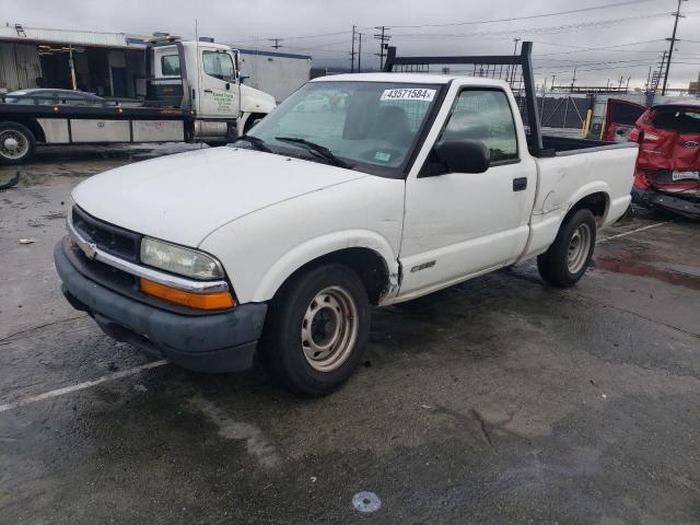 1GCCS145828195143 - 2002 CHEVROLET S TRUCK S10 WHITE photo 1