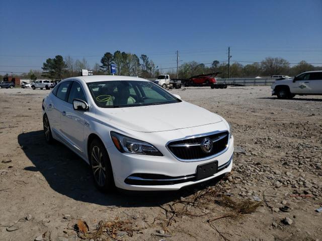 1G4ZP5SS8HU164661 - 2017 BUICK LACROSSE ESSENCE WHITE photo 4