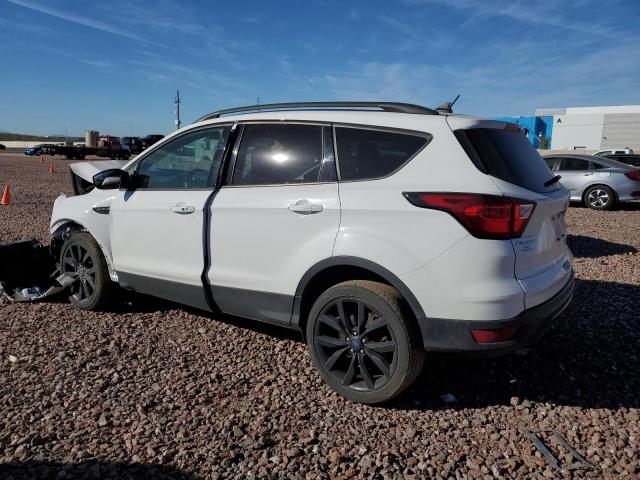 1FMCU9GD9KUB09837 - 2019 FORD ESCAPE SE WHITE photo 2