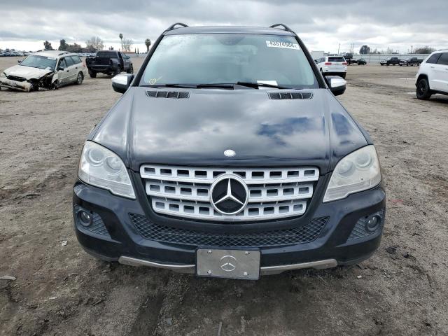 4JGBB86E19A490486 - 2009 MERCEDES-BENZ ML 350 BLACK photo 5